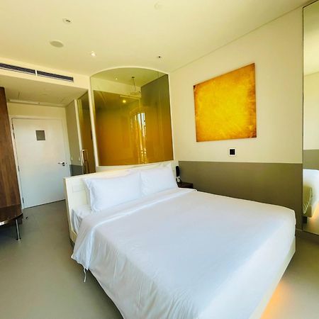 Wink Icon Hotel Danang Riverside - Luxury Suites - 24Hrs Stay & Rooftop Pool Bar Da Nang Exterior foto