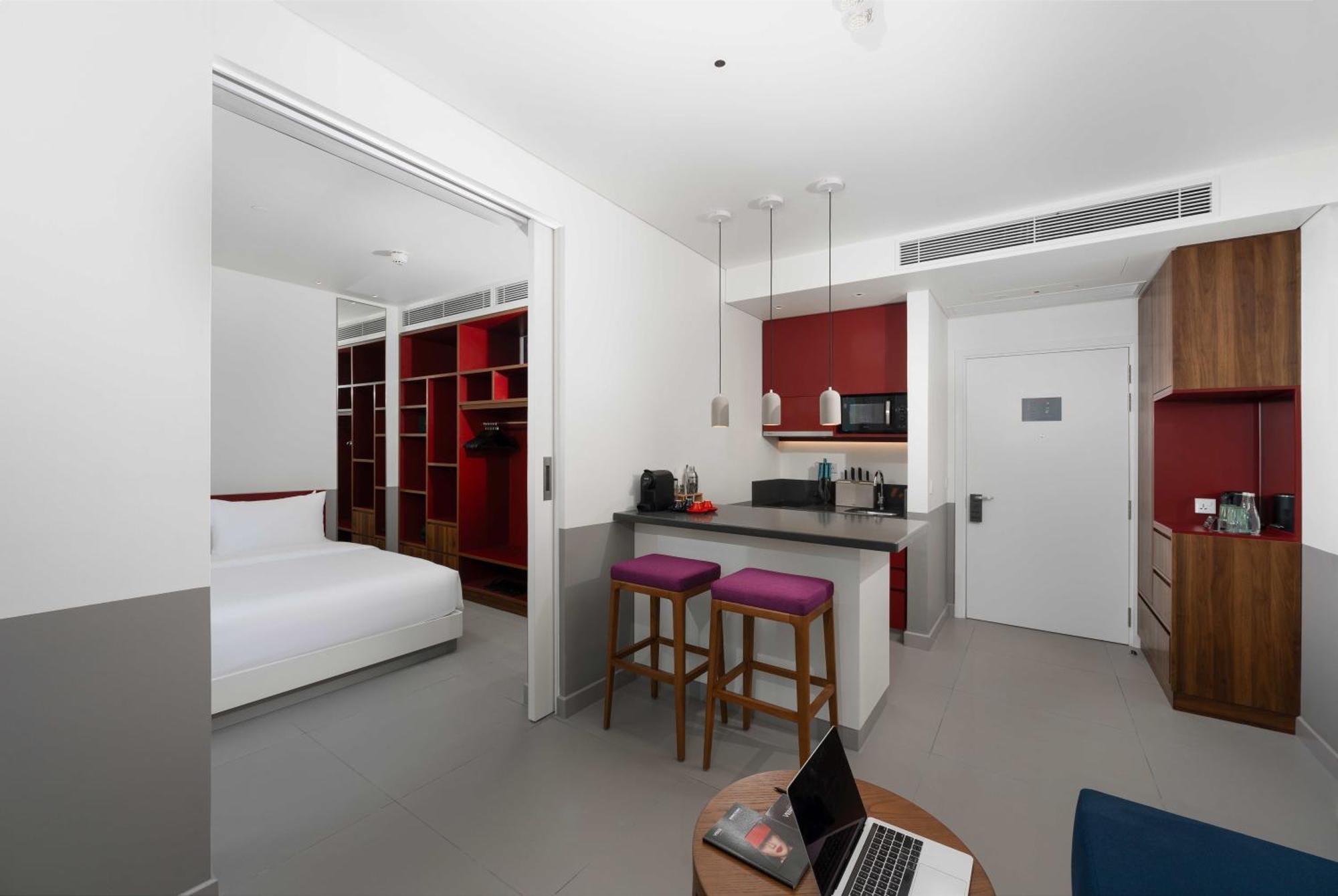 Wink Icon Hotel Danang Riverside - Luxury Suites - 24Hrs Stay & Rooftop Pool Bar Da Nang Exterior foto