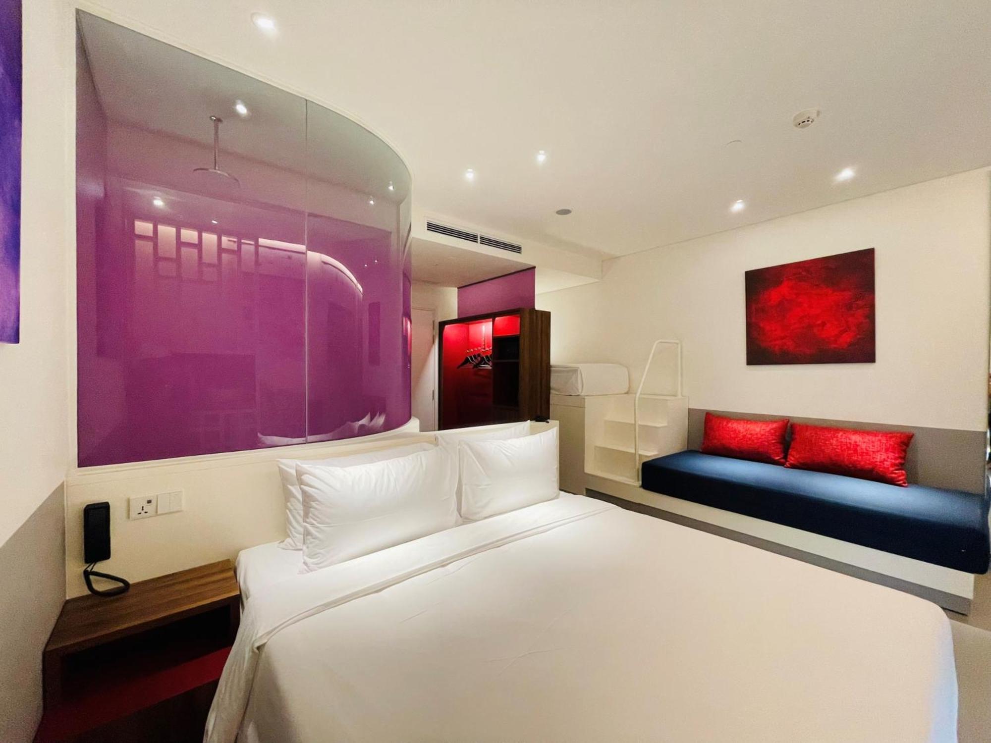 Wink Icon Hotel Danang Riverside - Luxury Suites - 24Hrs Stay & Rooftop Pool Bar Da Nang Exterior foto
